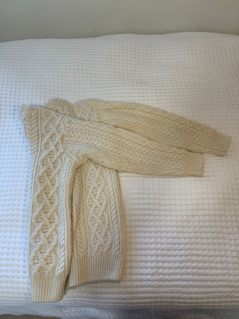 Women’s Cable Knit Sweater- 100% virgin wool! - Picture 5 of 7